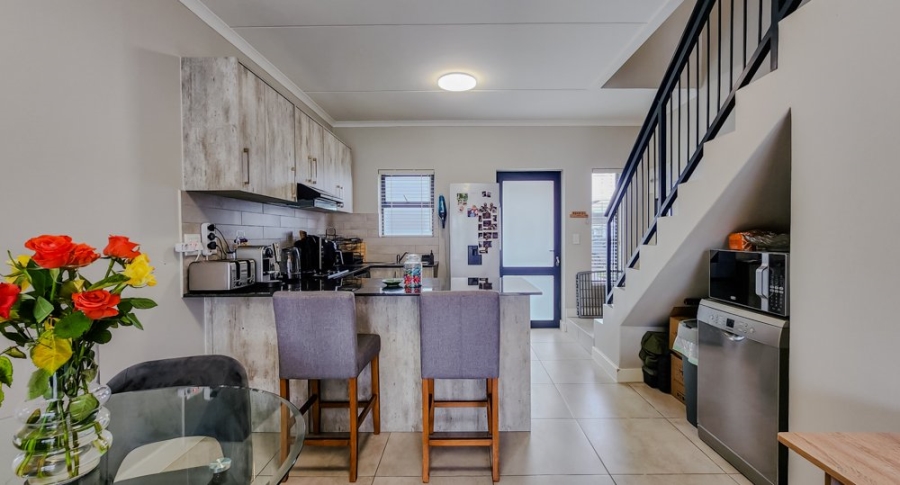 2 Bedroom Property for Sale in Zonnendal Western Cape